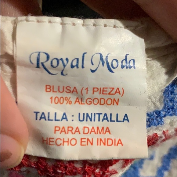 Royal Moda: Pattern Blouse Size M/L - Picture 4 of 4